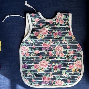 Floral and striped bapron